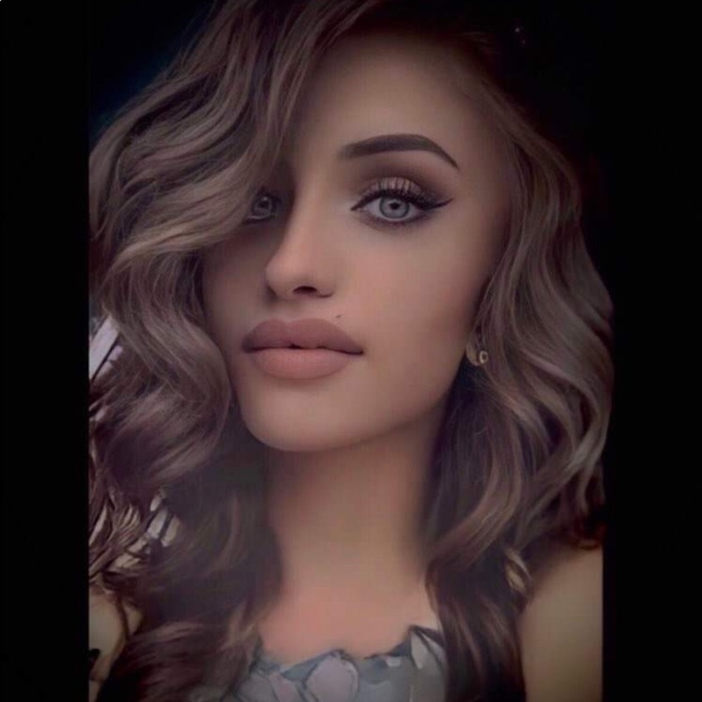 Meet your Posher, Kim